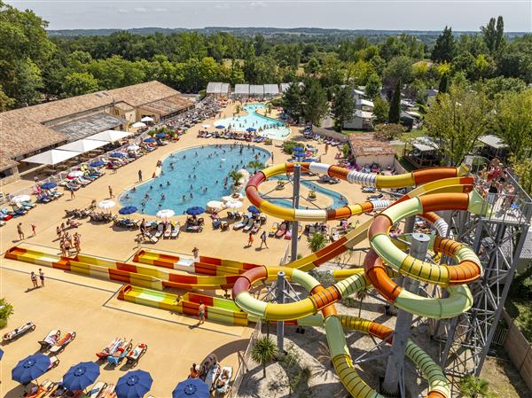 Camping Château de Fonrives