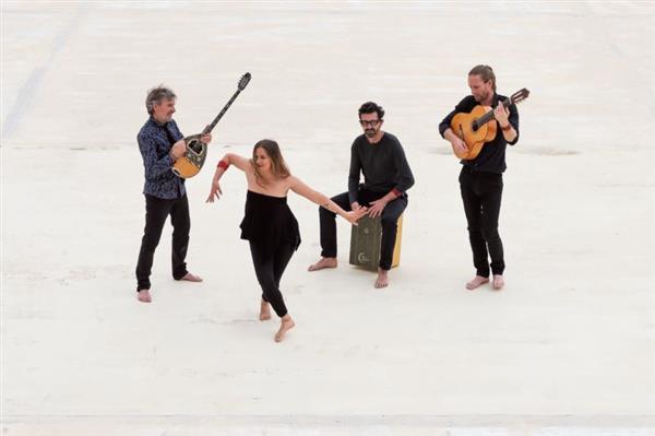 Musique du monde - El infinito y un amor