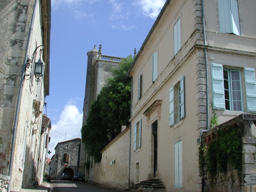 Lamontjoie, un cheminement de Lot-et-Garonne en Gers