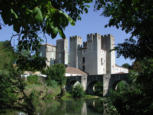 La Randonnée des bastides et châteaux en Albret