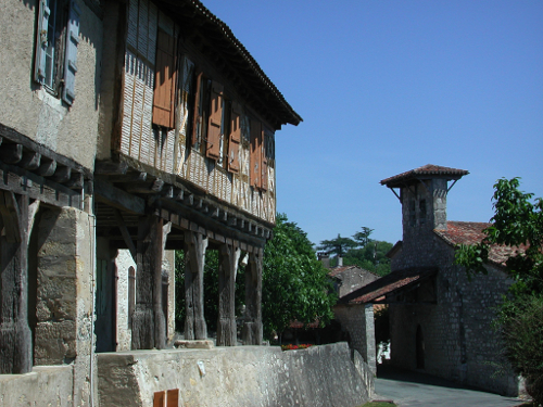 Saint-Antoine-de-Ficalba, un cheminement vers Doumillac et Cambes