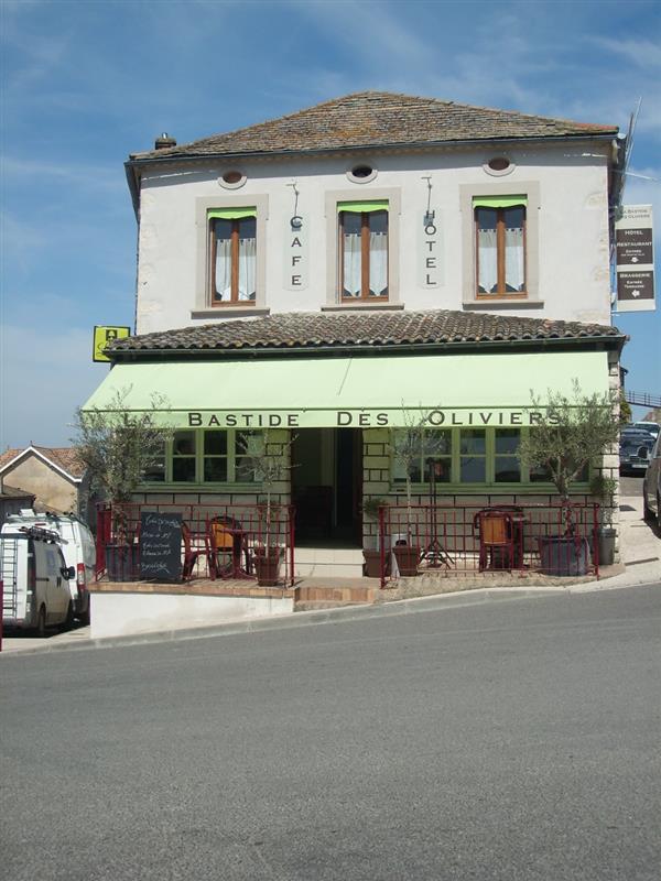 Hôtel-Restaurant La Bastide des Oliviers