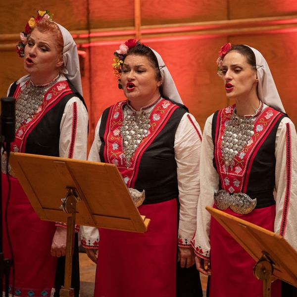 Concert - Le Mystère des Voix Bulgares & Quarto Quartet